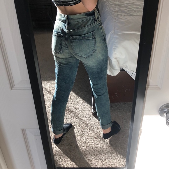 Jeans - Picture 2 of 3
